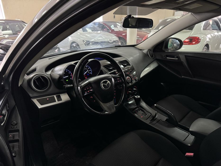 Mazda 3 Sedan 2.0i 16V 5АКПП 2012 р.в. (150 к.с.)