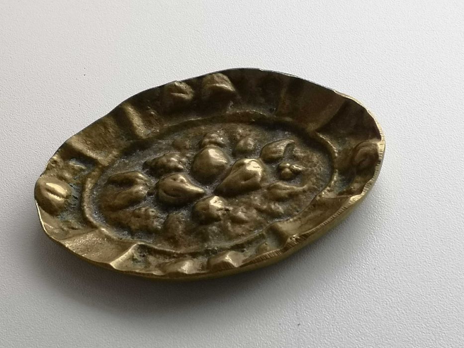 popielniczka mosiężna antyk