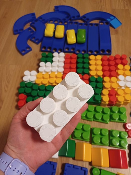 Конструктор автотрек юніка