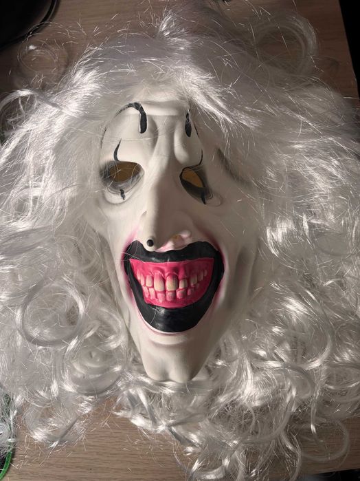 Máscara Terrifier nova