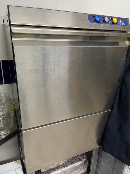 Máquina Lavar Loiça