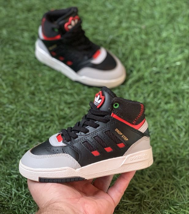 Детские высокие кроссовки Adidas Drop Step C