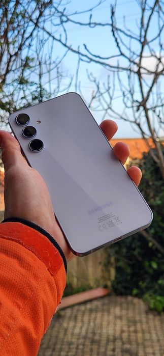 Eu vendo meu A55 em perfeitas condições