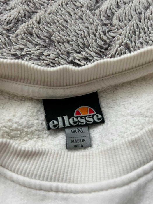 Світшот ellesse білий