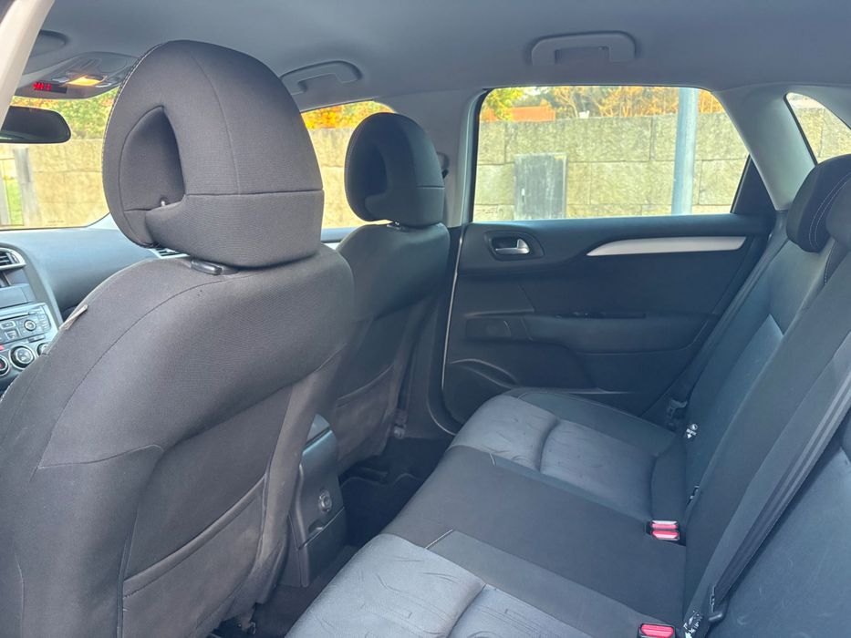 Citroën C4 1.6 HDi Automático – 2011