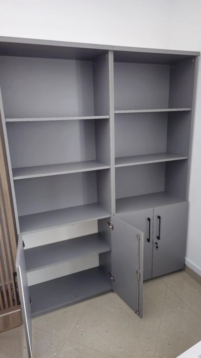 Sprzedam meble biurowe i krzesła