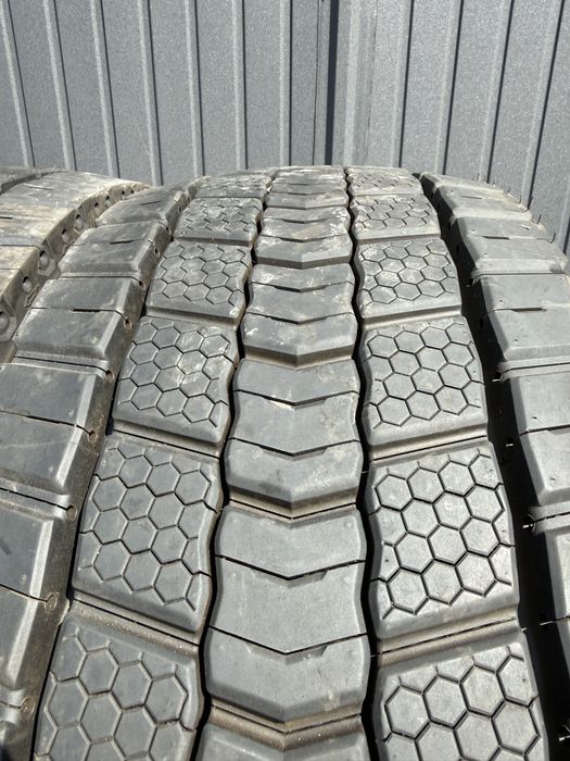 295/60 R22.5 Hankook smart DH51