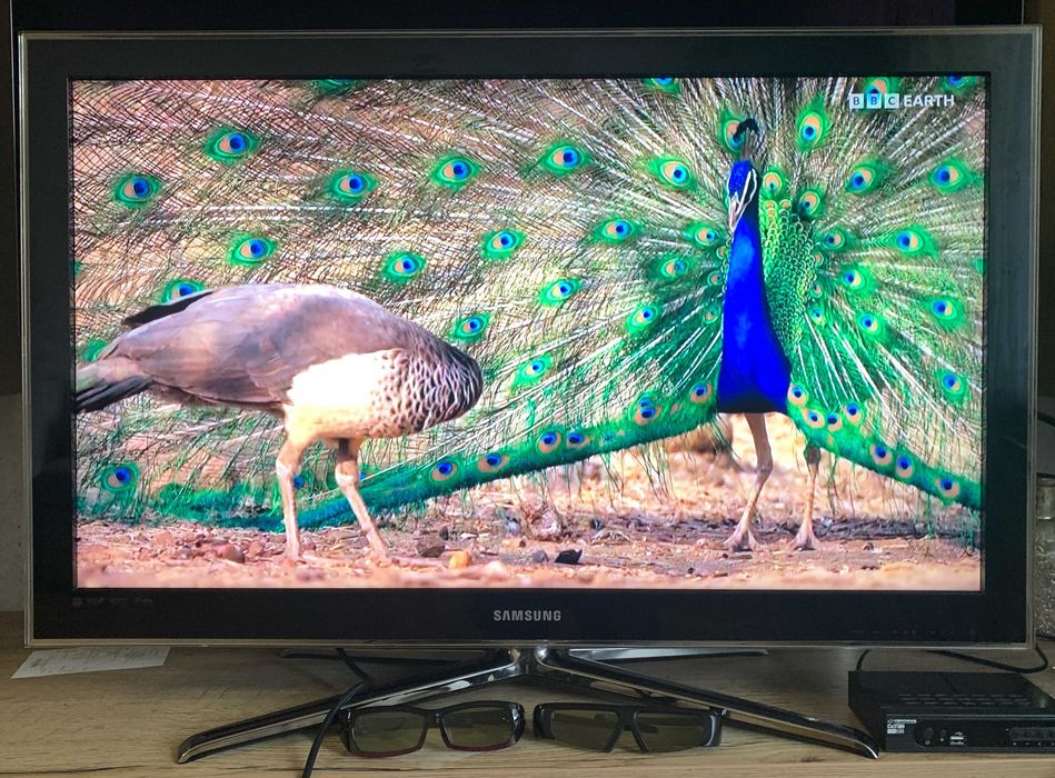 TV LED Samsung 40 cali LE40C750 z okularami 3D + Dekoder DVB-T2