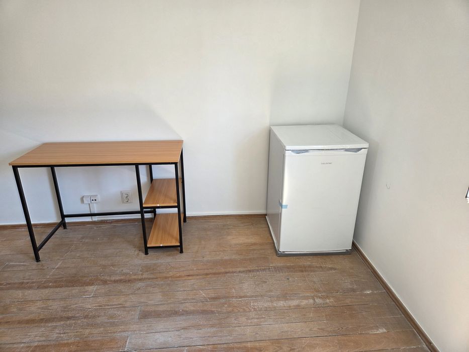 Alugo quarto em Alfama