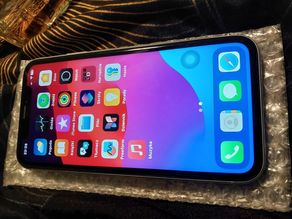 Apple iPhone XR 3/64 Połączenia przychodzące i SMS-y nie działają
