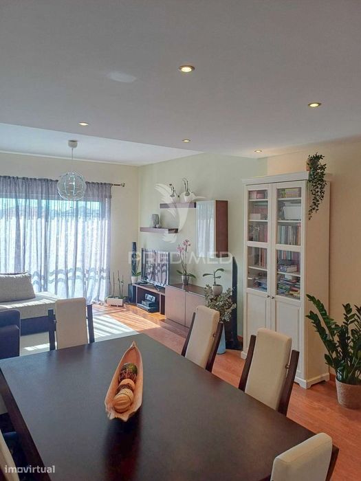 Apartamento T2 em Redondos (Fernão Ferro) — Fernão Ferro, Setúbal