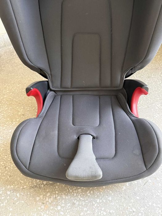 Fotelik Britax Römer KIDFIX² S 15-36 kg ISOFIX