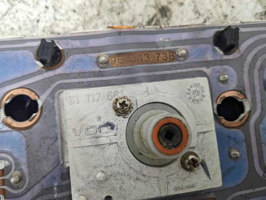 Mazda 626 IV Licznik Zegary Prędkościomierz