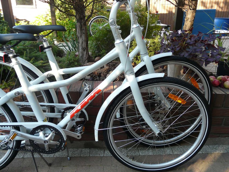 Rower miejski KTM Enduro 26"28"/44:47 -powystawowy,nożnyPASEK