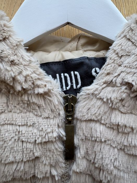 Casaco de pelo beje da MDD como novo