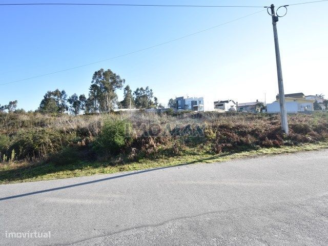 Terreno Construção - Nespereira, Lousada — Nespereira E Casais, Porto