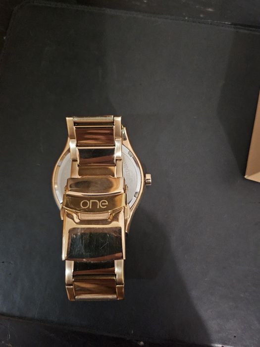 Relógio ONE Watch Company