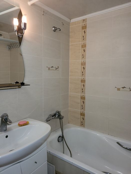 Оренда 1 км.кв.вул.Хоткевича(Дарницький),електронагрівачі,без  дітей