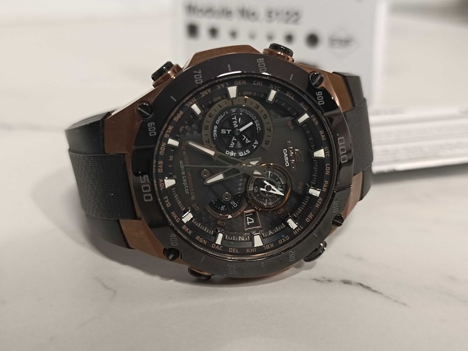 Zegarek Casio Edifice EQW-M1100CG-1A