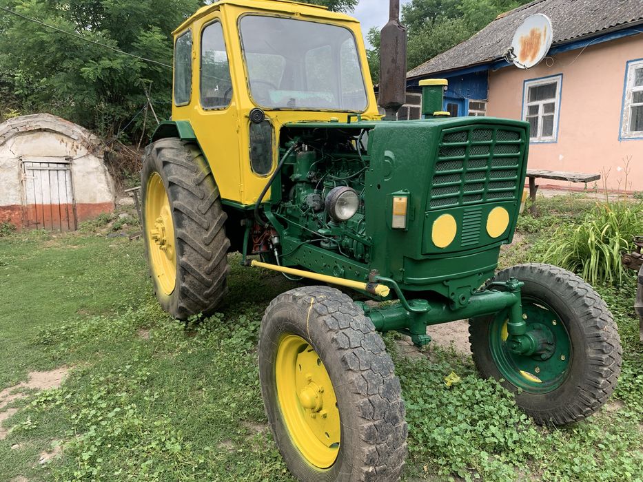 Продам тракрот ЮМЗ 6