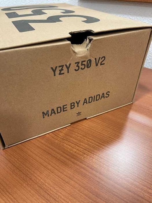 Adidas Yeezy Boost 350 V2 - Dark Salt