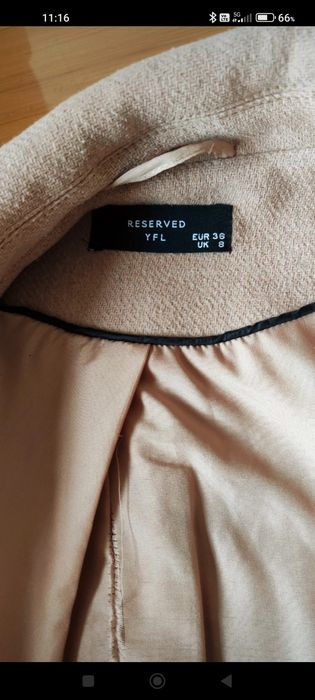 Karmelowy kamelowy beżowy długi płaszcz Reserved rozmiar 36