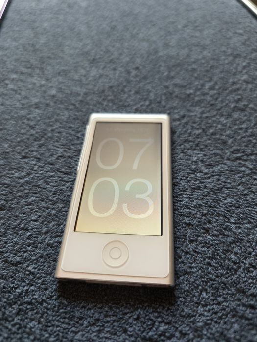 Apple iPod nano 7. generacji – 16 GB | Bardzo dobry stan Poznań