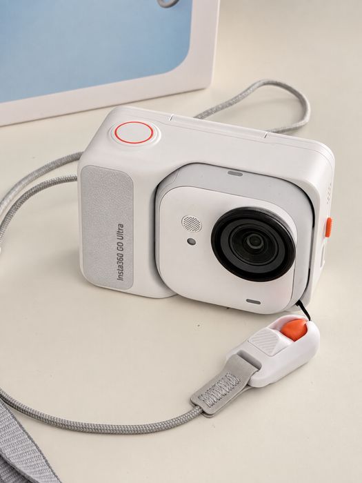 Insta360 GO Ultra