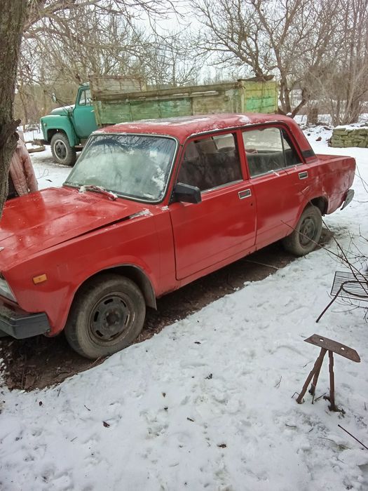 Продам машину не на ходу