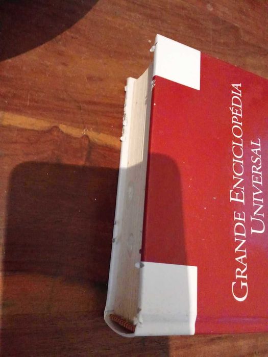 Livro Grande Enciclopedia Universal