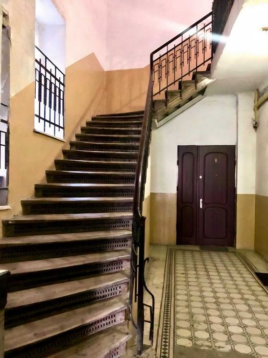 Продаж 3-кім. квартири. вул. Коцюбинського-Центр. 82 000 $.