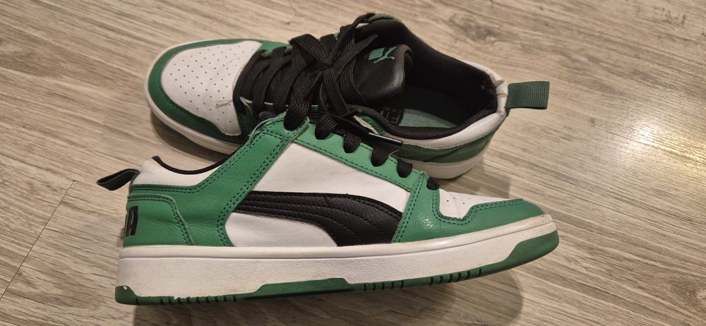 Buty  adidasy chłopięce Puma rozmiar 38,5 biało-zielone