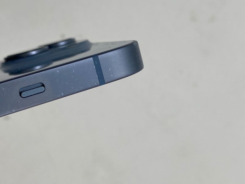 outlet smartfon apple iphone 14 6gb / 128gb niebieski 5g opis