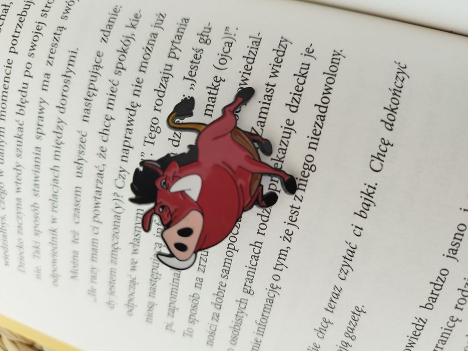Przypinka broszka Disney Pumba król lew kidcore