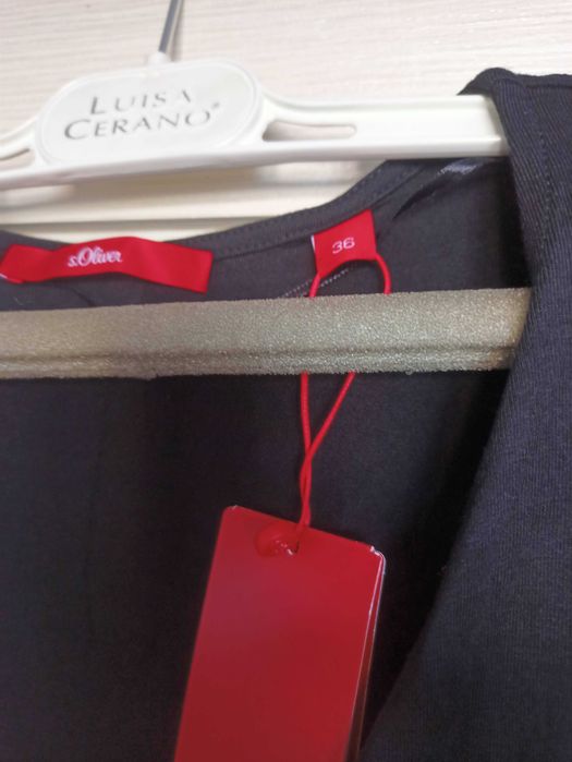 Сукня від бренду  S.Oliver