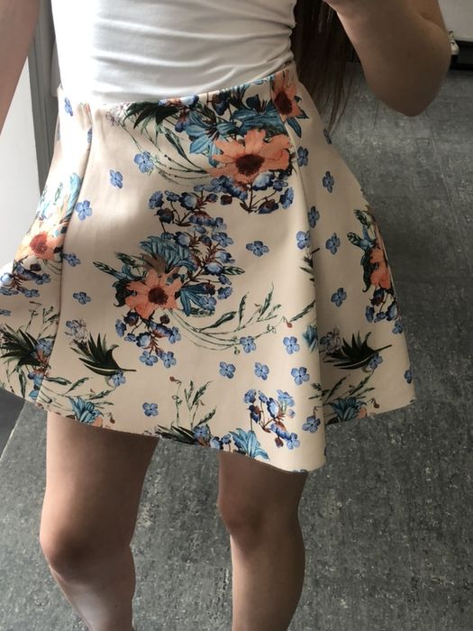 Спідниця , юбка