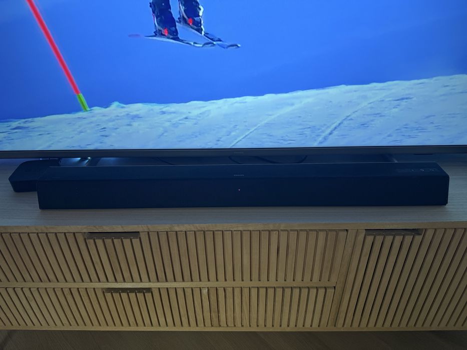 Soundbar Philips TAB5305/12 (2.1) z bezprzewodowym subwooferem