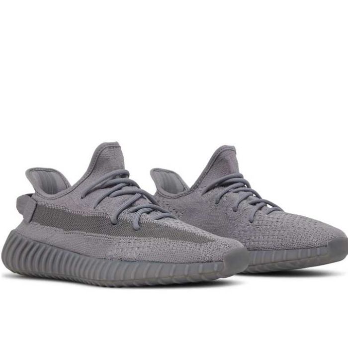 Nowe buty sportowe Adidas Yeezy Boost 350 na sprzedaż. Oryginalny.