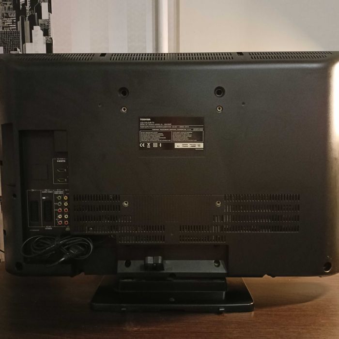 Телевізор Toshiba 32AV500P