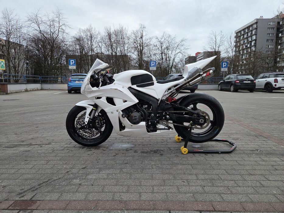 Motocykl Honda CBR600RR PC40 2008 tor torówka