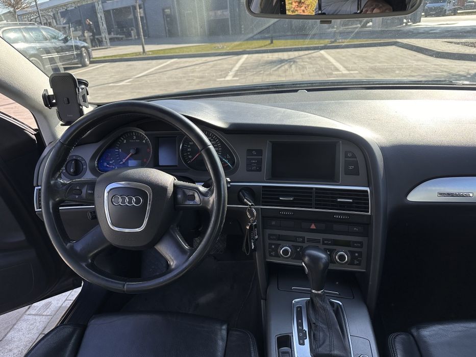 AUDI А6С6 3.0 quattro
