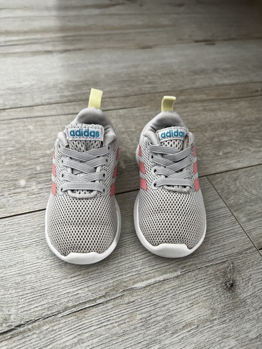 Adidasy dziewczece 19