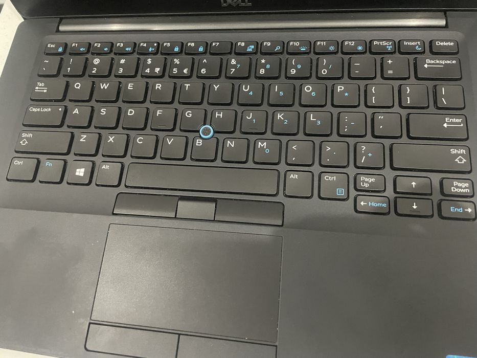 Portatil Dell 5400 | i7 | 8gb | 250gb nvme