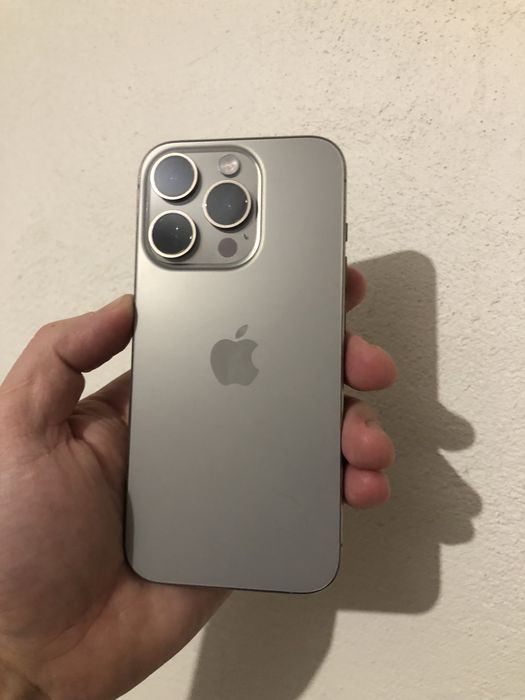 Продам iPhone 15 Pro 256GB eSim