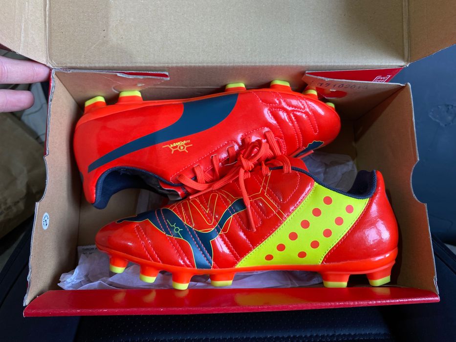 Puma EvoPower 38,5 (24,5cm) buty piłkarskie korki Nowe