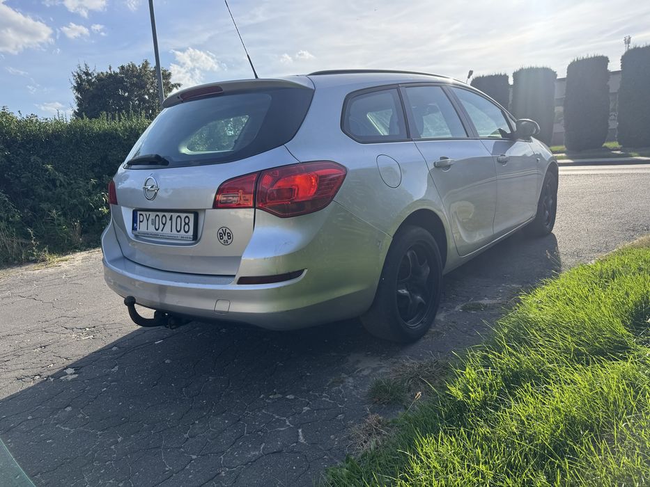 Opel Astra J 1.4 bez turbo zamiana