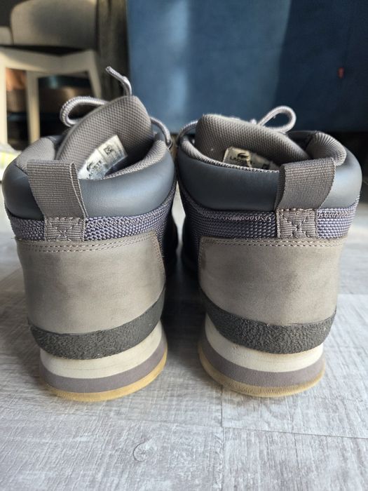 Lacoste Upton Leather Grey