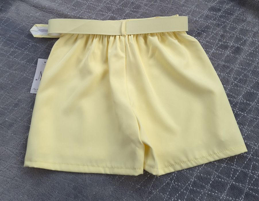 Eleganckie spódnico spodenki z paskiem zółty uni