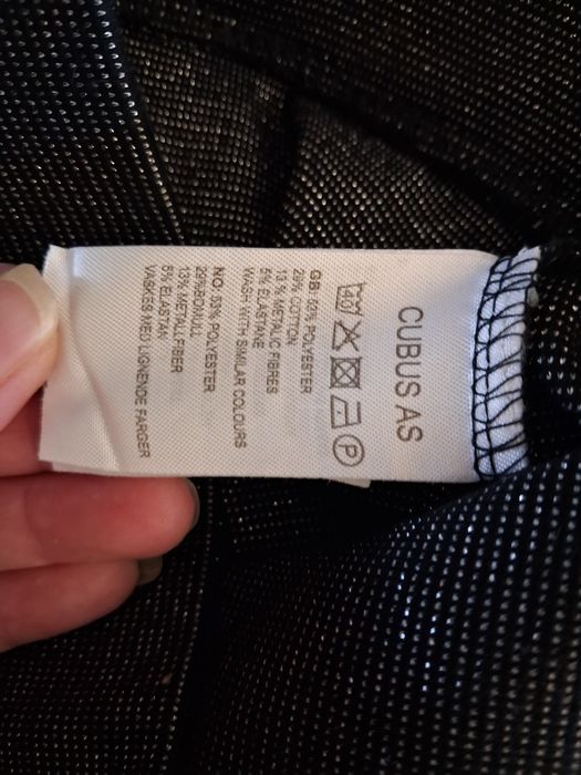 Krótka spódniczka damska rozmiar S. Cubus