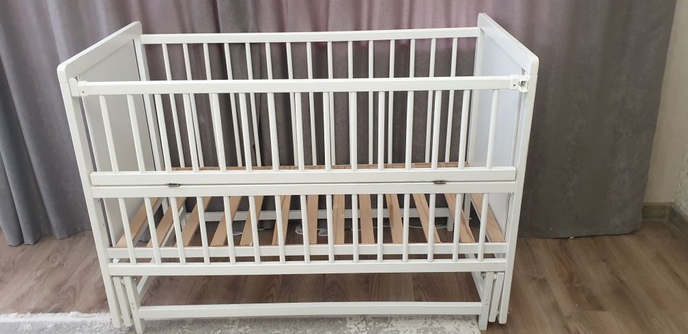 Дитяче ліжечко Зірка